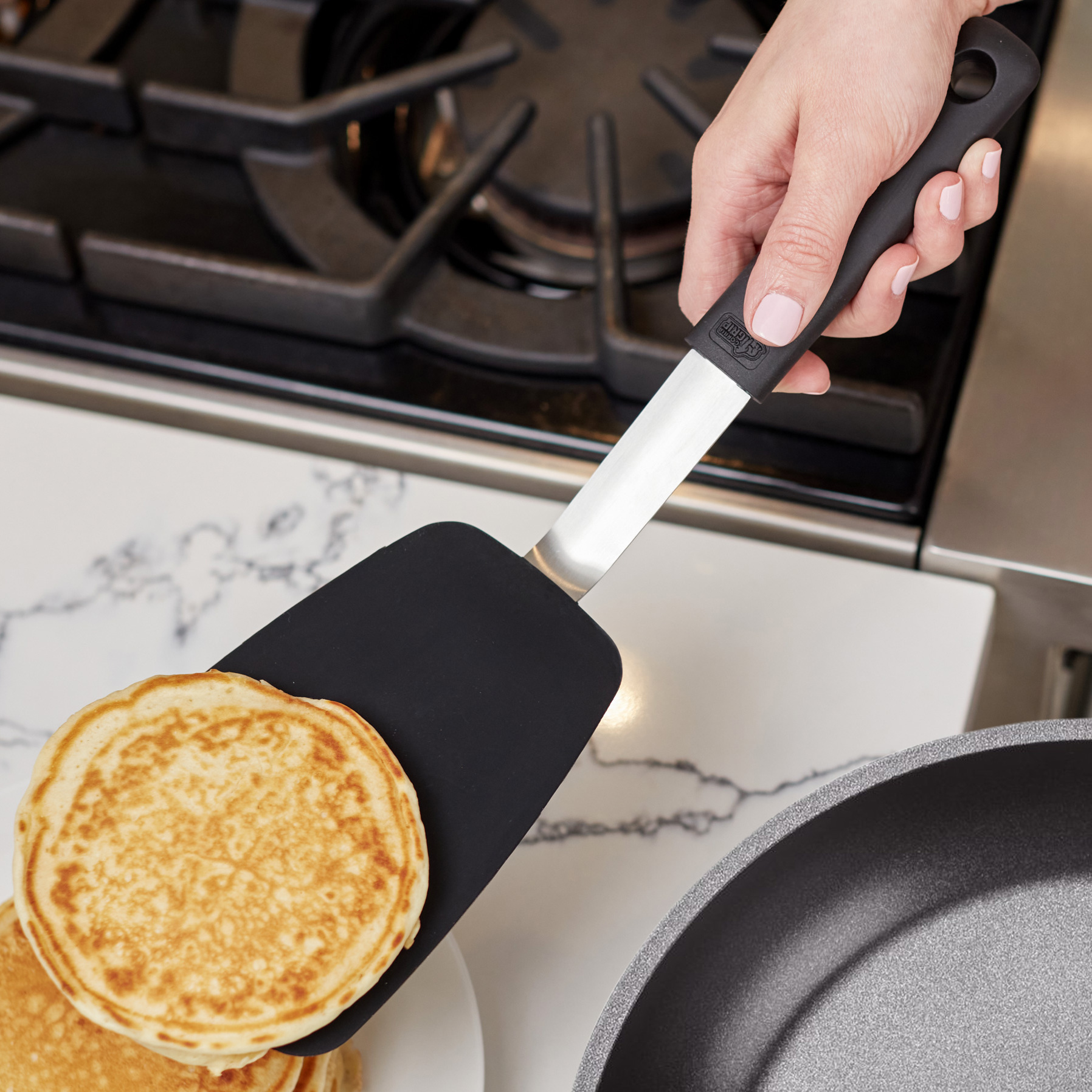 thumbnail video image 2 of GORILLA GRIP Patented Silicone Spatula, Nonstick Heat Resistant BPA-Free Non Scratch, 11.6 in, Black, 2 of 9