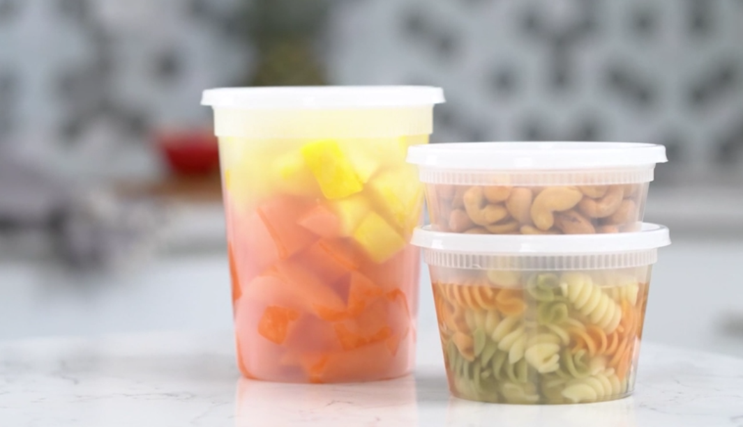 thumbnail video image 2 of GUSTO Plastic Deli Containers with Lids 48 Set, 8oz 16oz 32oz Food Storage Containers, Leakproof, BPA Free, Microwave Freezer Dishwasher Safe for Soup, Meal Prep Containers, 2 of 8